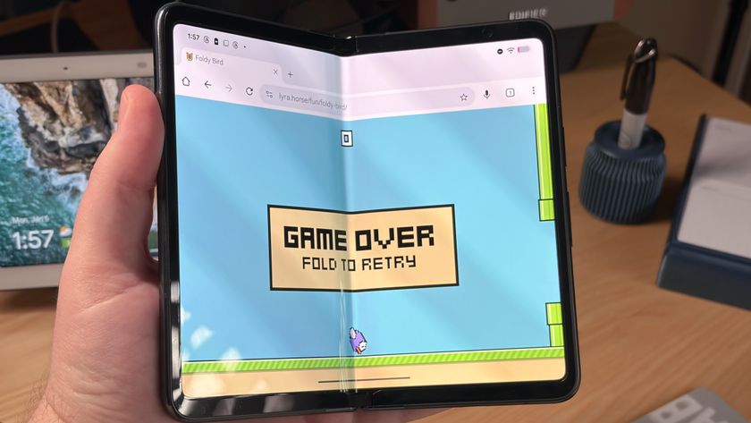 The Foldy Bird game on a Google Pixel Fold. 