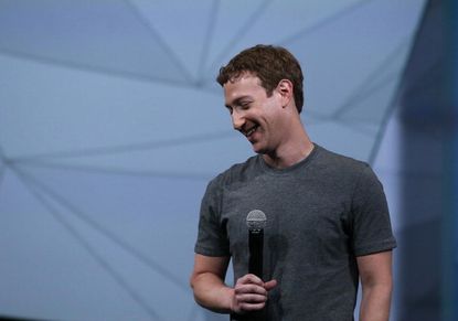Mark Zuckerberg wears the same T-shirt every day because he doesn't like making decisions