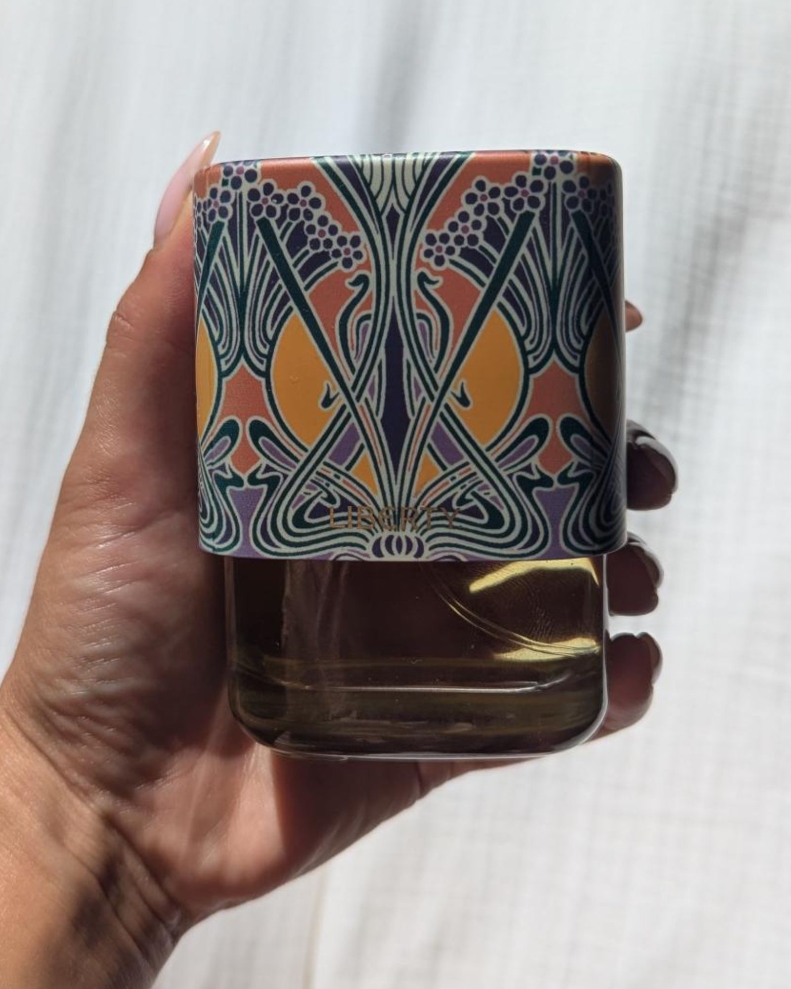 FiLTKM84jGyK9YUBfXkurm كل عطر lbty ، تصنف من قبل محرر الجمال