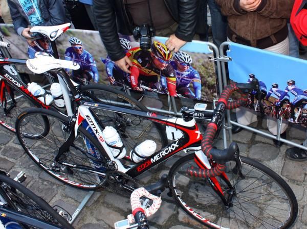 Tom Boonen (Quick Step) passed over his Belgian national champion bike in favor of this one, which was specially built with extra tire clearance at both ends.