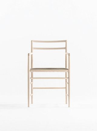 The Sensitive Light’ chair in beech wood