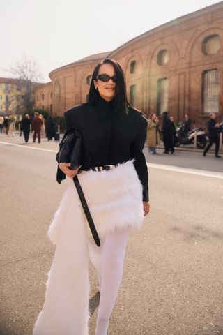 Milan Fashion Week Street Style: Feather skirts