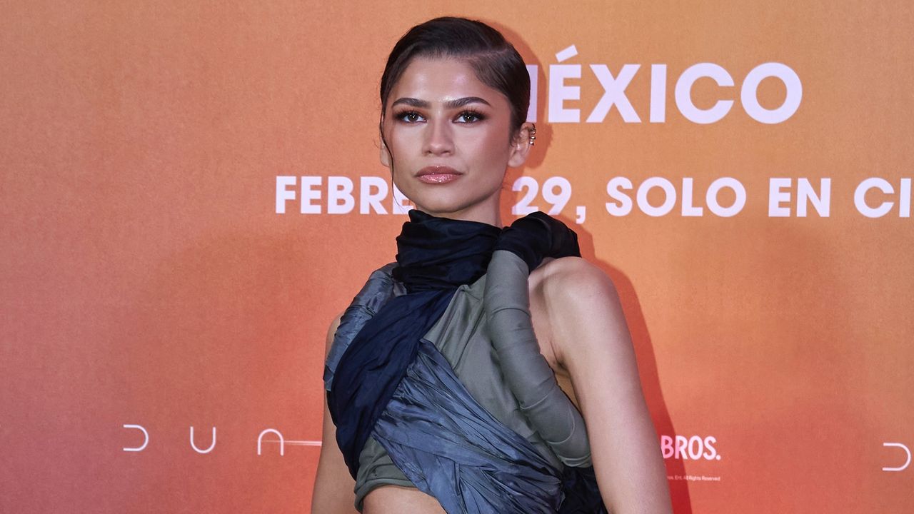 Zendaya Dune Part Two red carpet photocall Mexico City outfit Torishéju skirt Christian Louboutin heels Law Roach