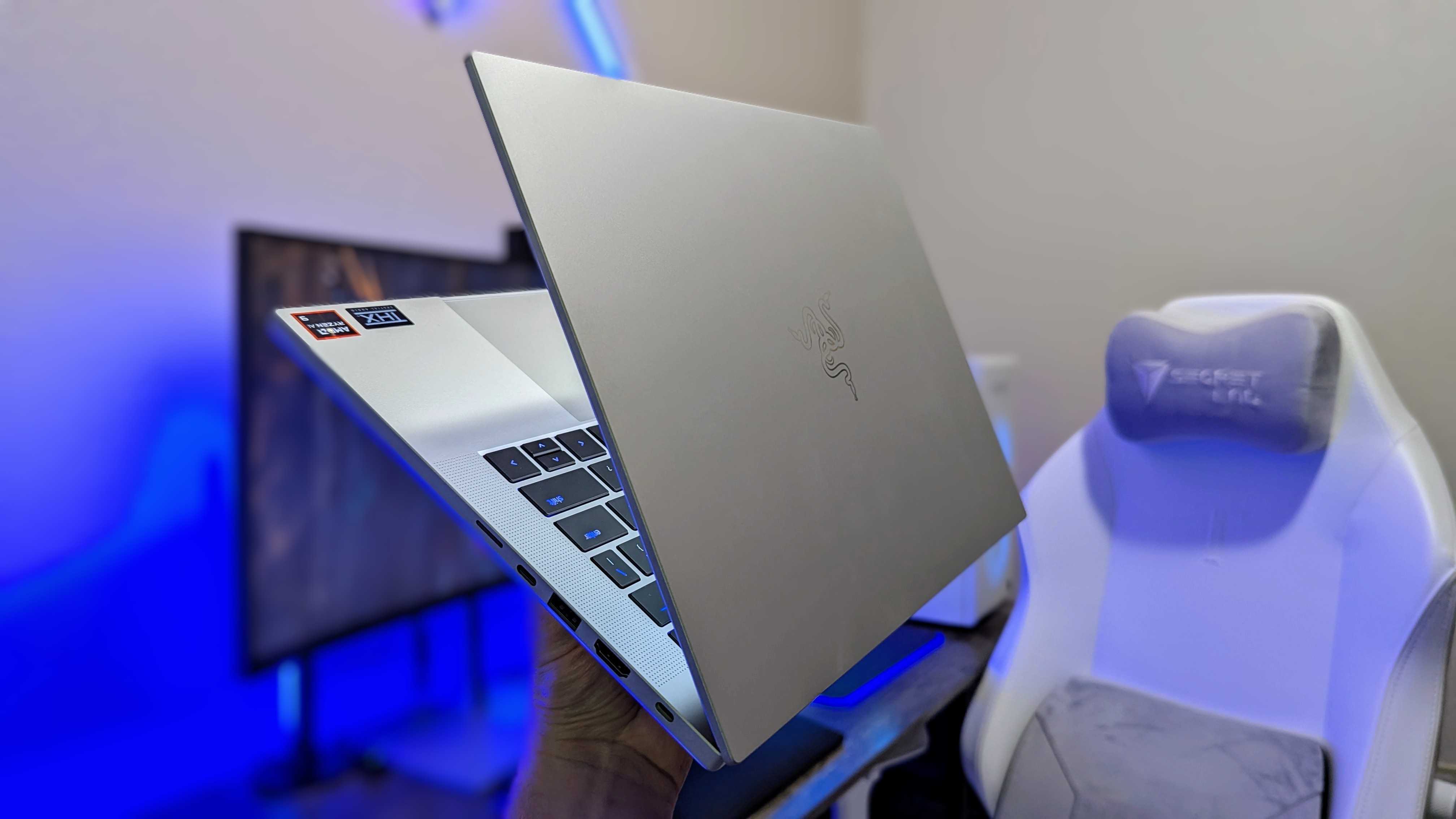 Image of the Razer Blade 14 (2025).