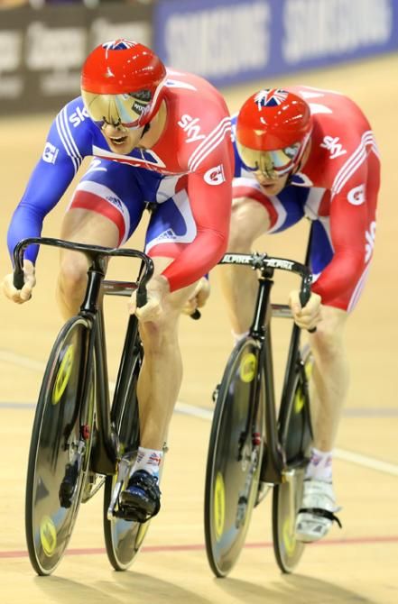Jason Kenny leads Ed Clancy (GBr) in the men's team sprint