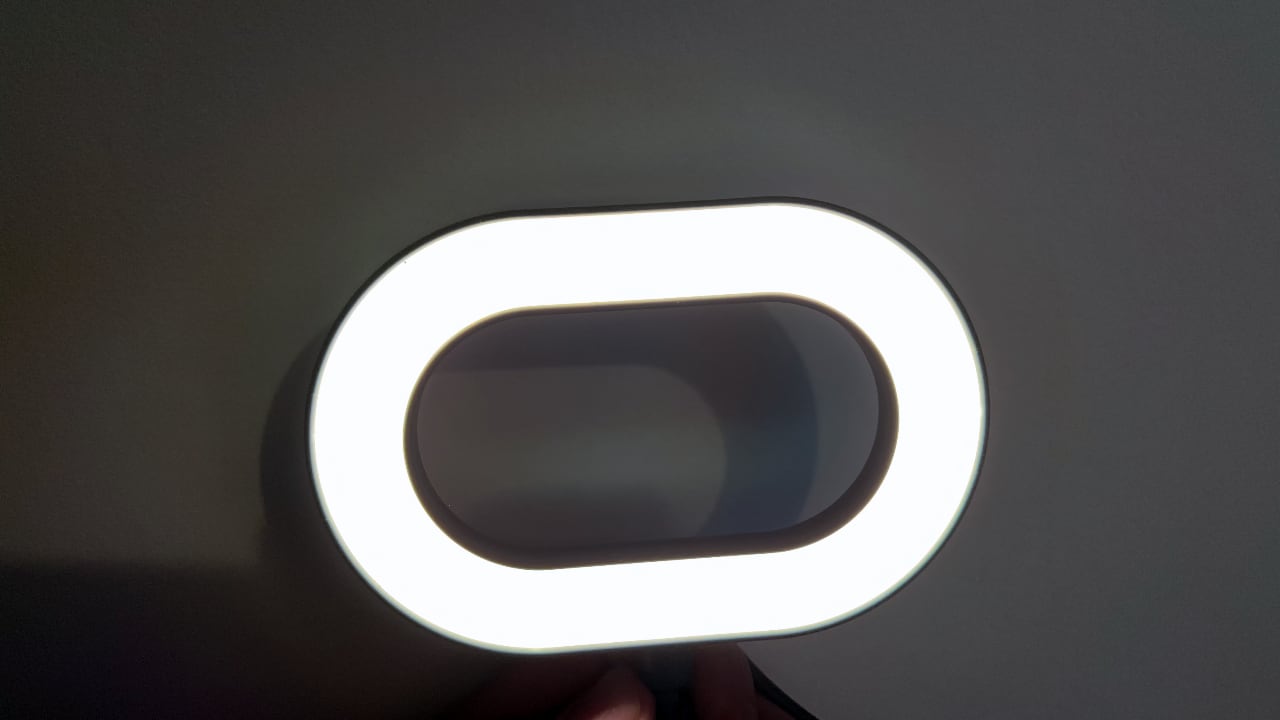 Ikea stänkregn ringlampa belysning laptop videokonferens
