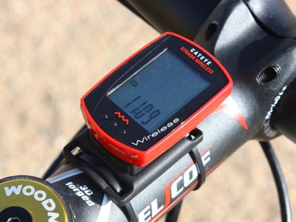 A Cateye Strada Wireless computer keeps track of Parbo's training; he removes it for racing, though.