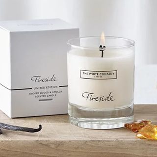 The white company fireside candle 