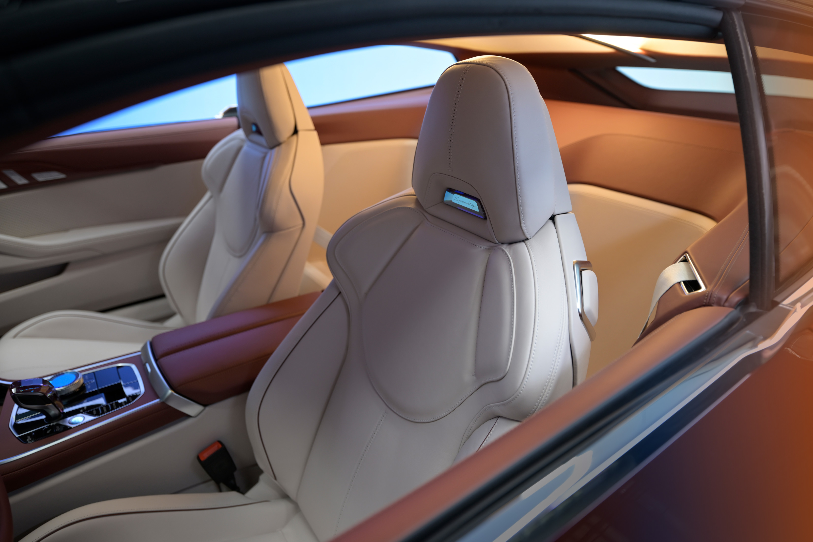 BMW Concept Speedtop interior
