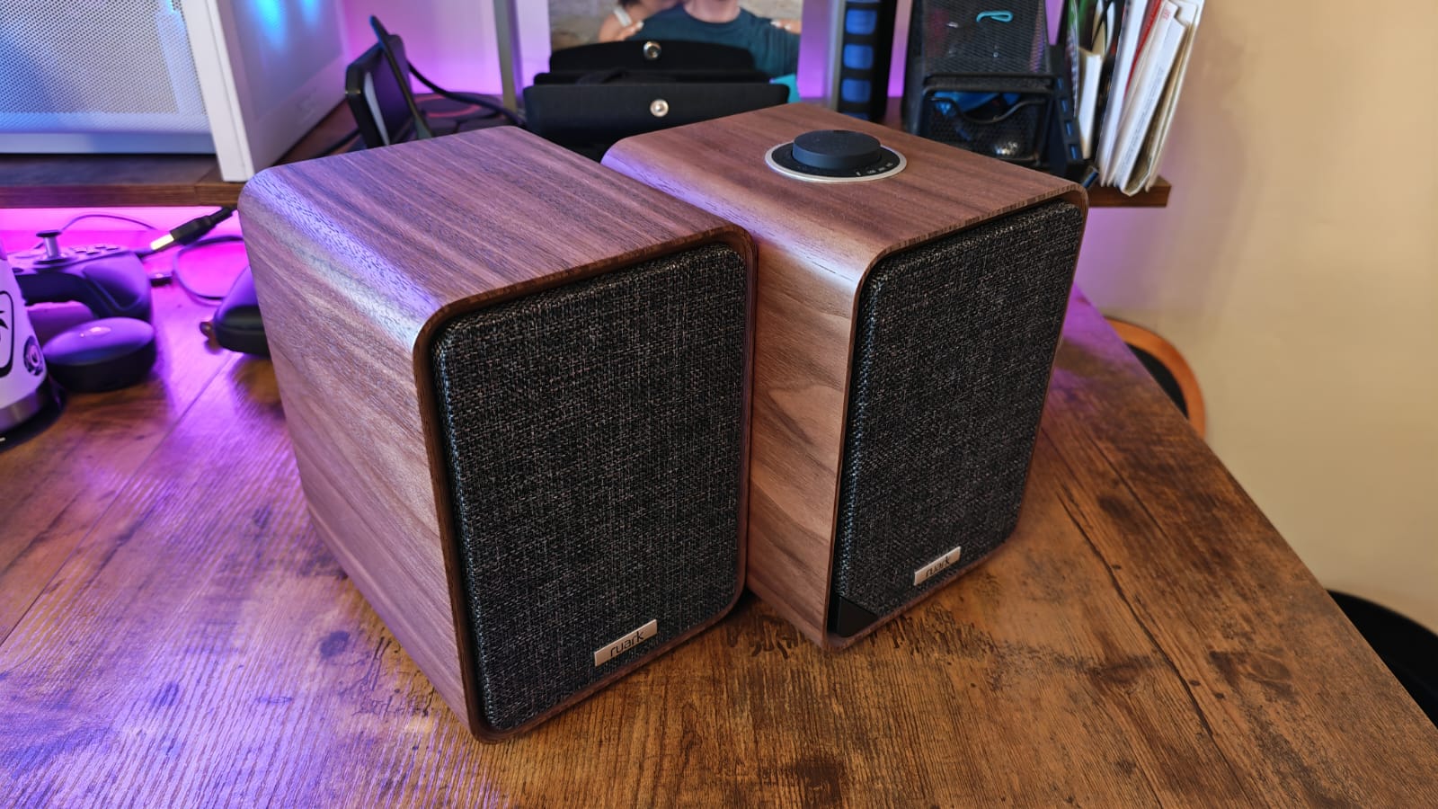 The Ruark MR1 MK3 Speakers facing slightly away from the camera