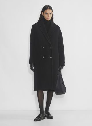 Ana Escalante, Babaton The Slouch Coat