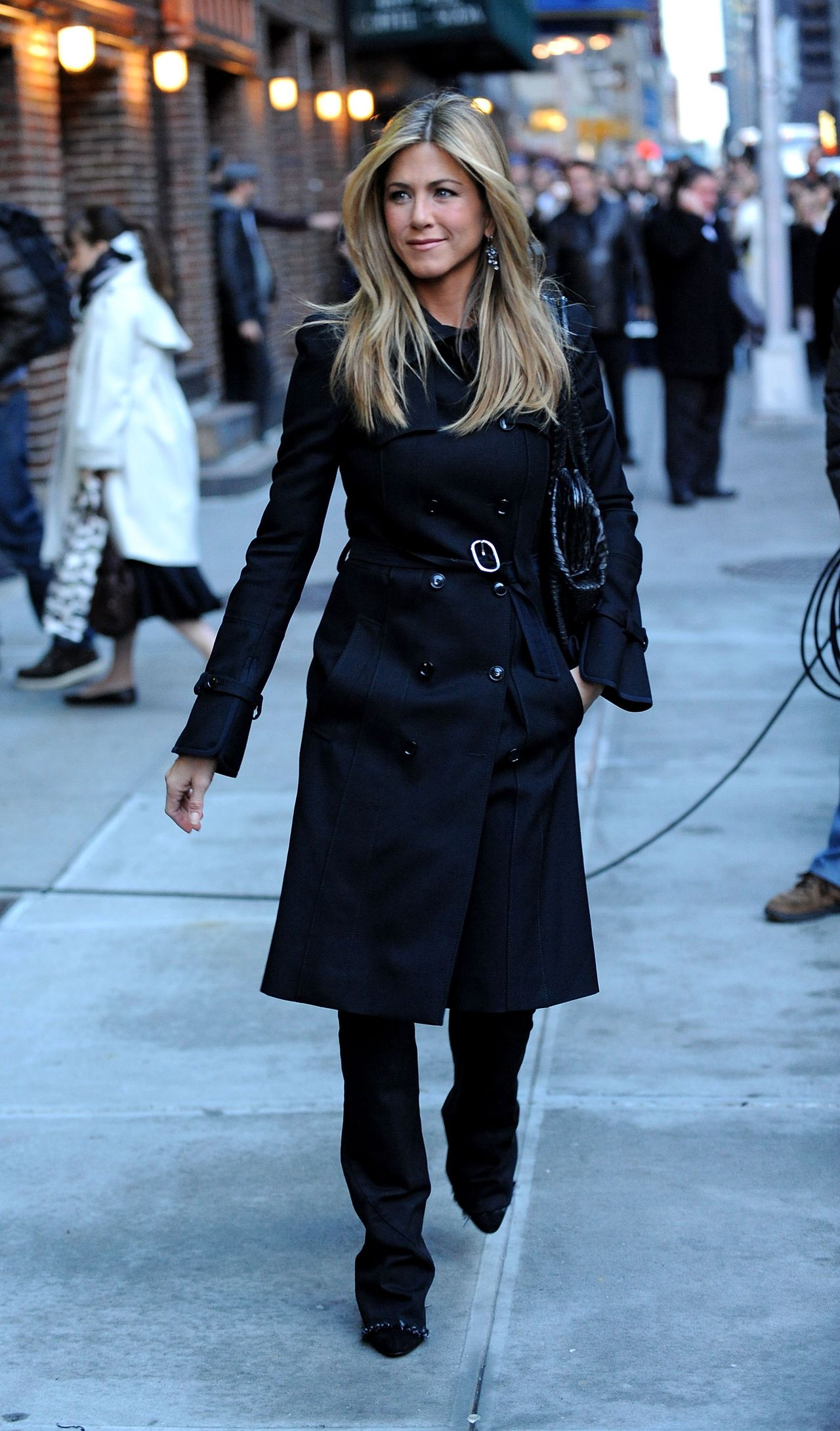 Jennifer Aniston visits the ''Late Show with David Letterman'' at the Ed Sullivan Theater on December 17, 2008 in New York City. (Photo by James Devaney/WireImage)