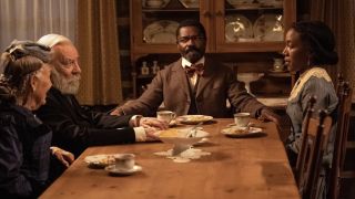 Bass Reeves at dinner table on Lawmen: Bass Reeves