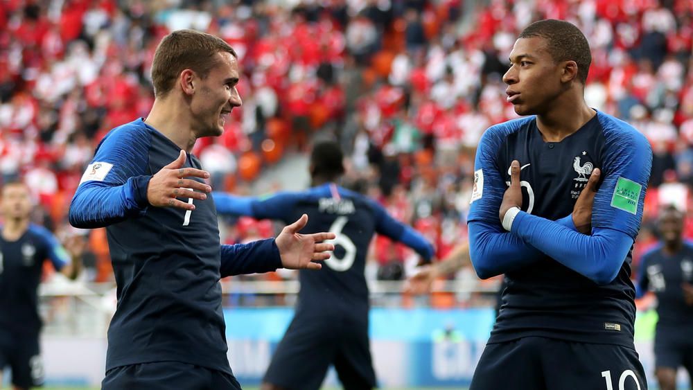 Uruguay ready to face down Mbappe threat | FourFourTwo