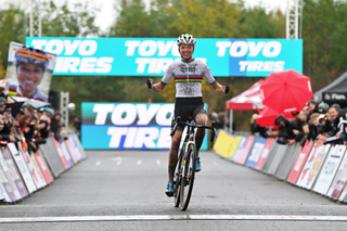 Fem van Empel extends winning streak at Maasmechelen Cyclocross World Cup