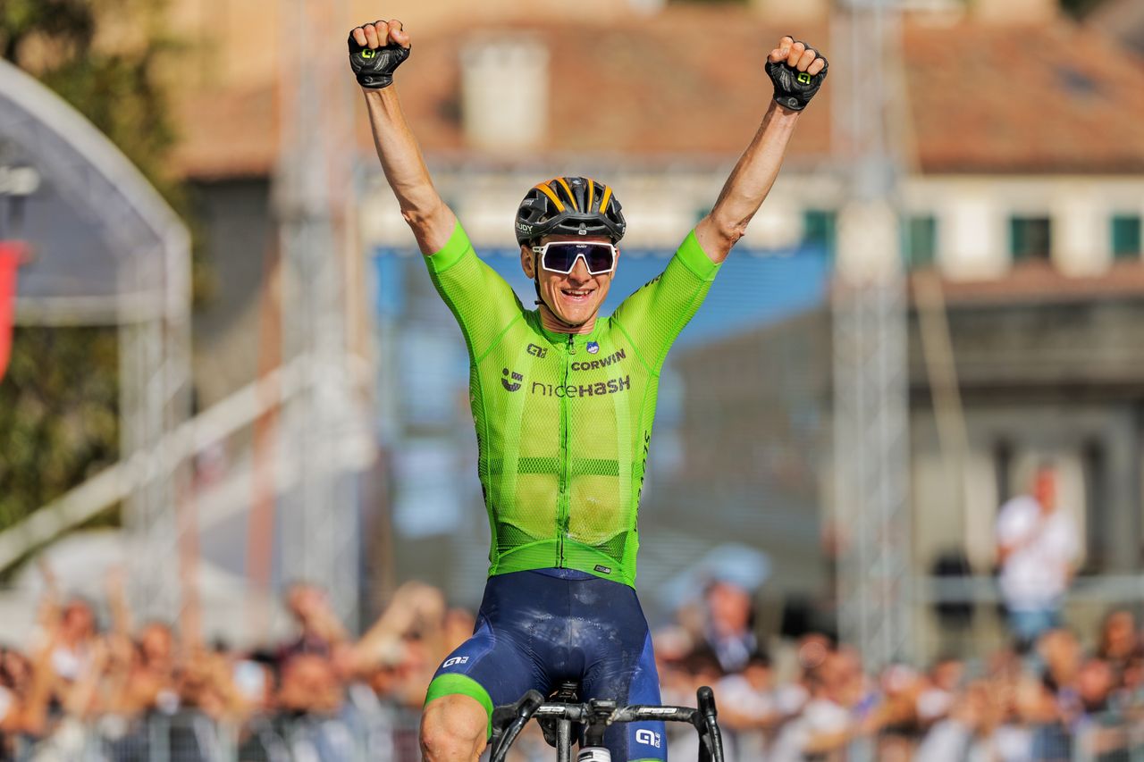 Matej Mohoric wins the 2023 Gravel World Championships