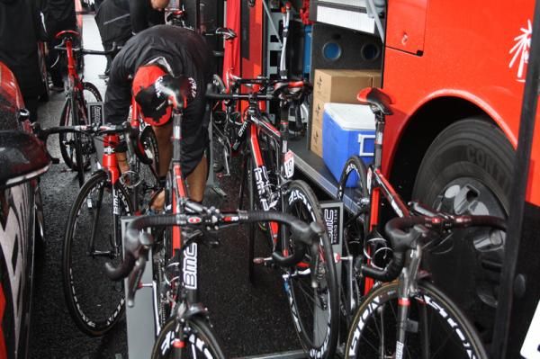 BMC bikes before the start