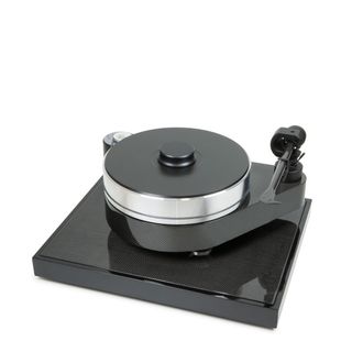 Best Pro-Ject turntables: Pro-Ject RPM 10 Carbon