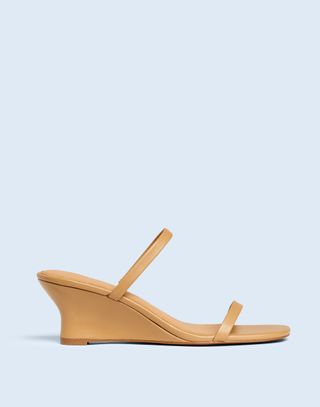 The Kimmy Wedge Sandal in Leather