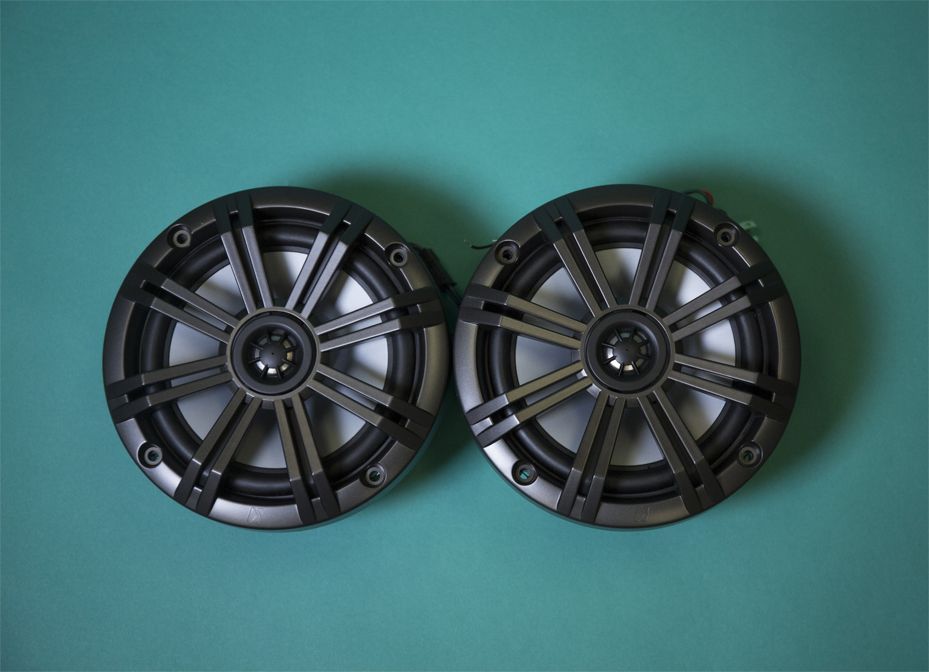 kicker km654