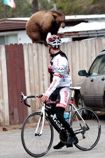 Shawn Milne (Kenda-5 Hour Energy) takes a moment to stop and enjoy the local wildlife.