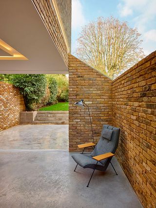 Modern Side residential extension project in Queens Park, London