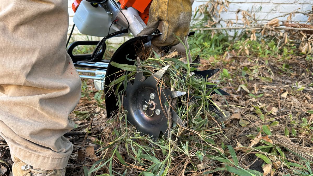 Testing the Echo TC-210 Tiller in grass