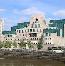 James Bond themed walking tour of London for two
