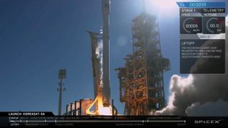 Falcon 9 and Koreasat-5A Lift Off