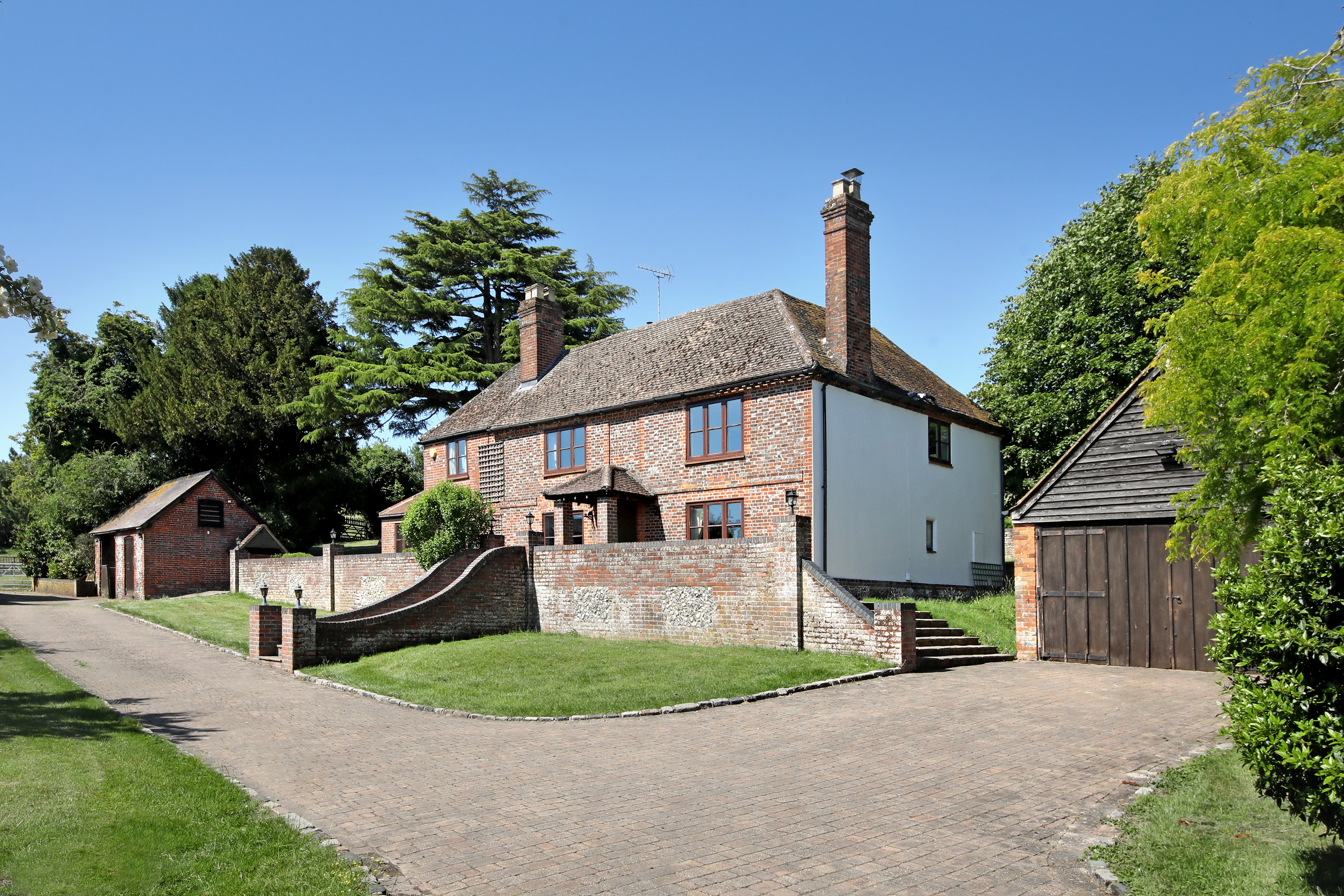 Lodge-Hill-Farm-Knight-Frank-4.jpg