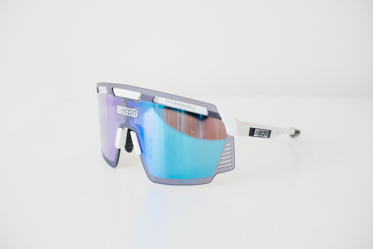 Best Cycling Glasses For 2023: Protection From The Sun, Plus Heaps Of ...