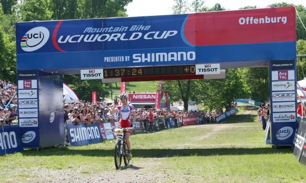 Catharine Pendrel (Luna) wins the Offenburg World Cup.