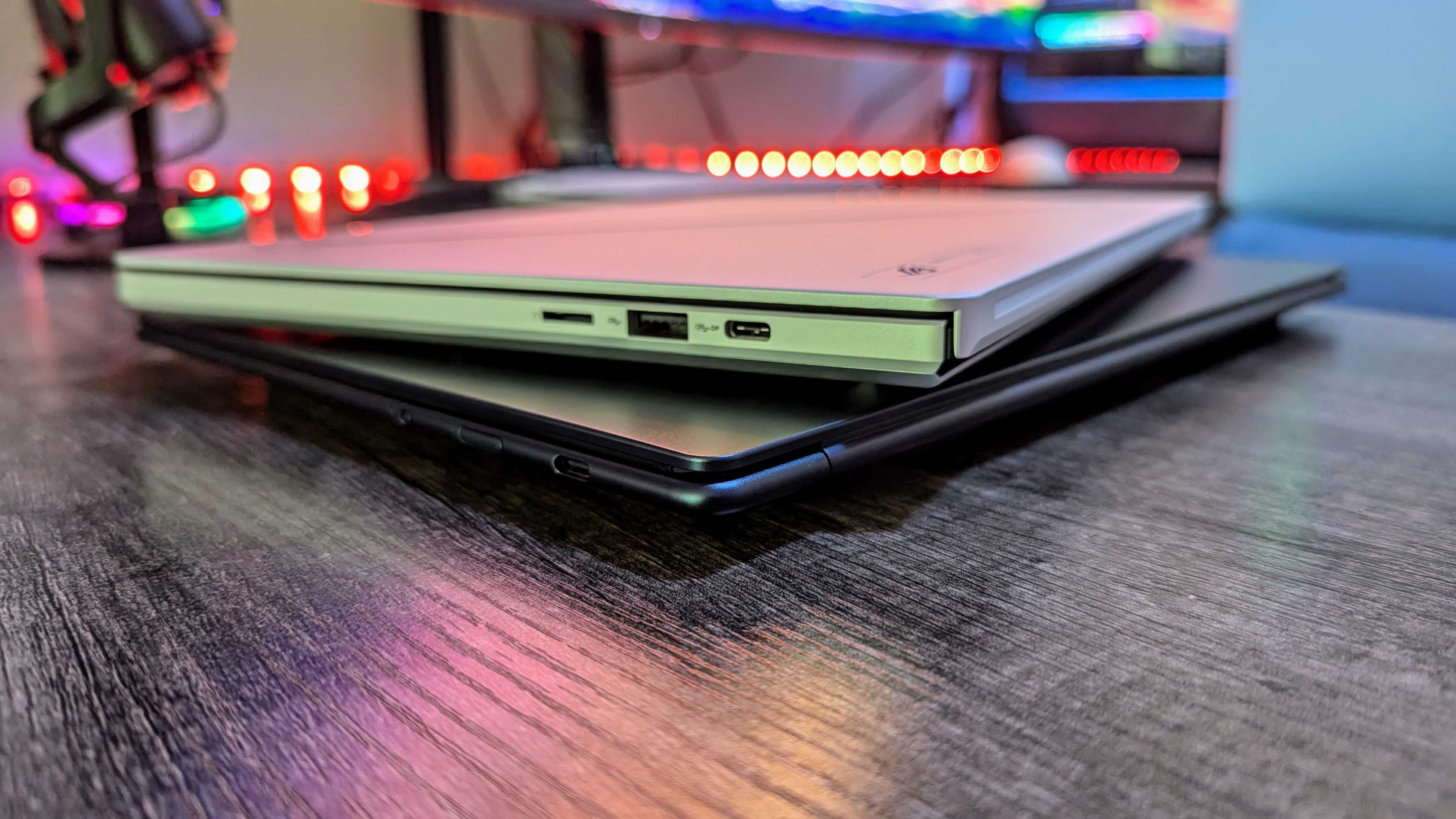 Image of the Lenovo Yoga Slim 7x (Gen 9) laptop.
