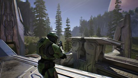 Halo: Campaign Evolved - Chief in third-person