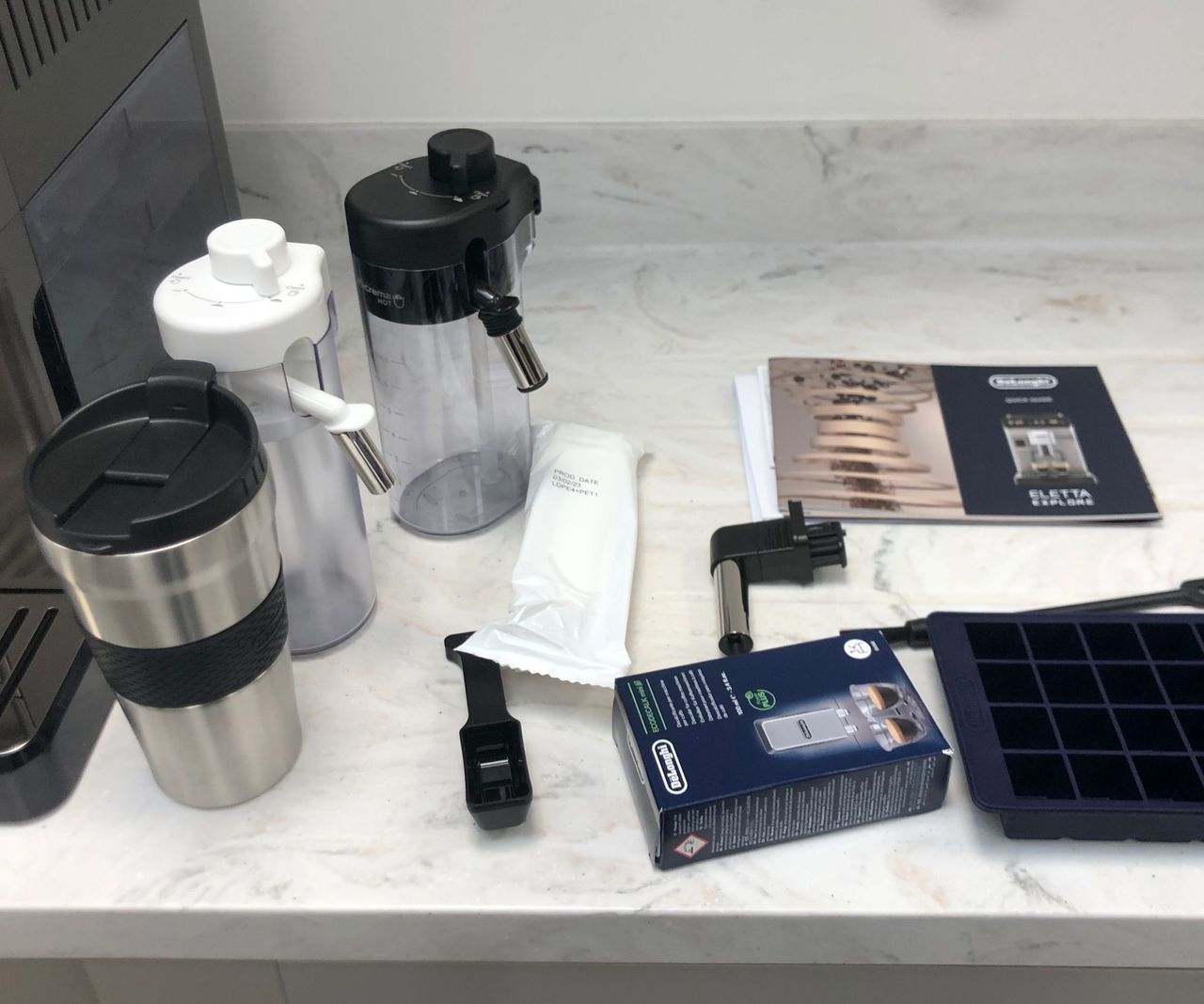 De'Longhi Eletta Explore cleaning kit