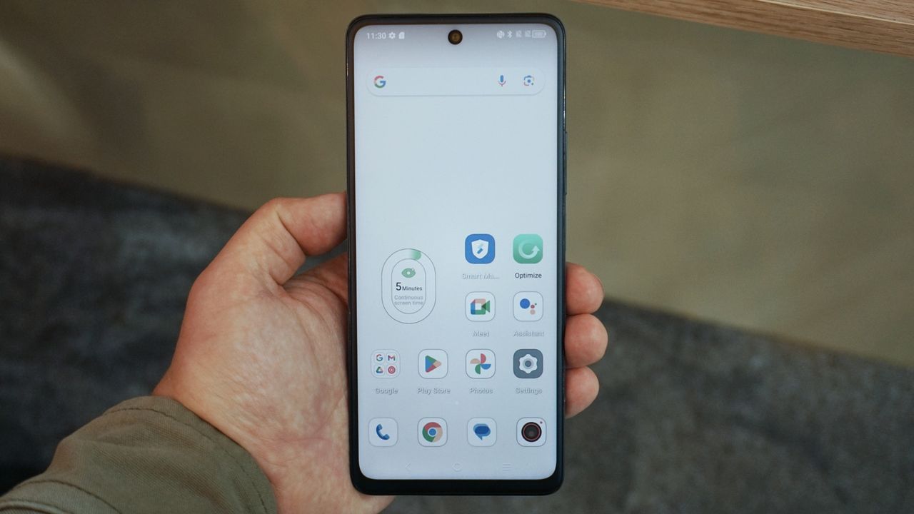 TCL 50 XL NxtPaper MWC homescreen color paper