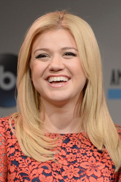 Kelly Clarkson as Kelly in 'From Justin to Kelly'