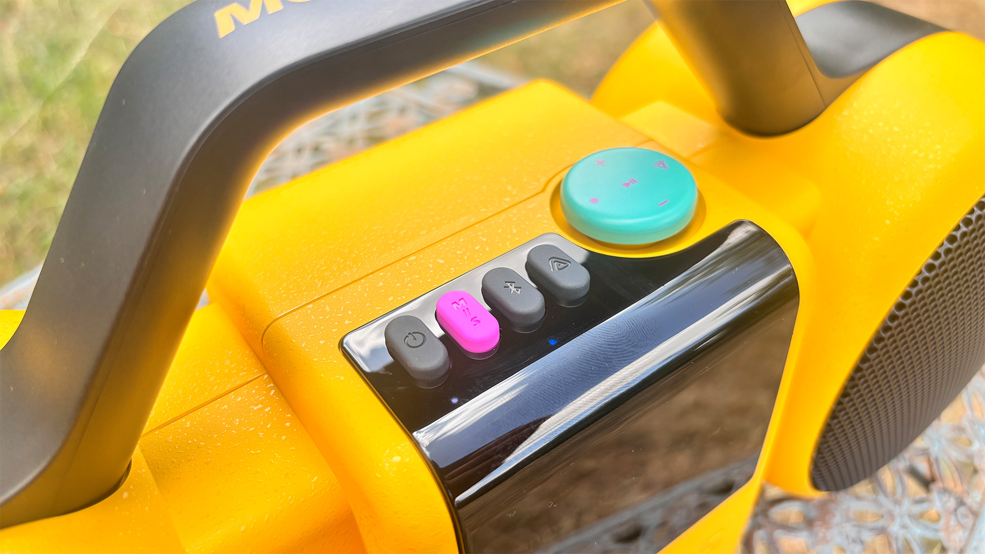 Philips The Roller wireless speaker close up on buttons and display