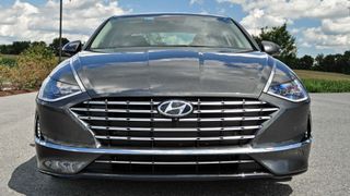 2020 Hyundai Sonata Hybrid review