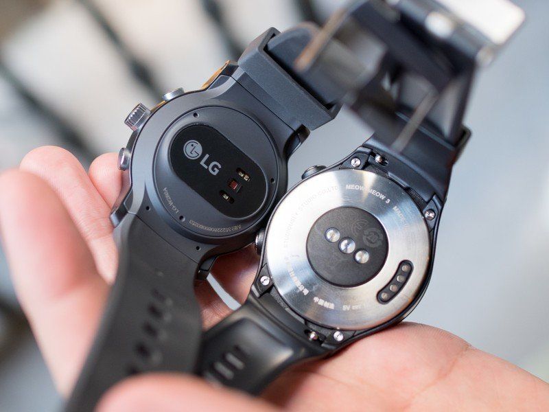 Huawei Watch 2 vs. LG Watch Sport