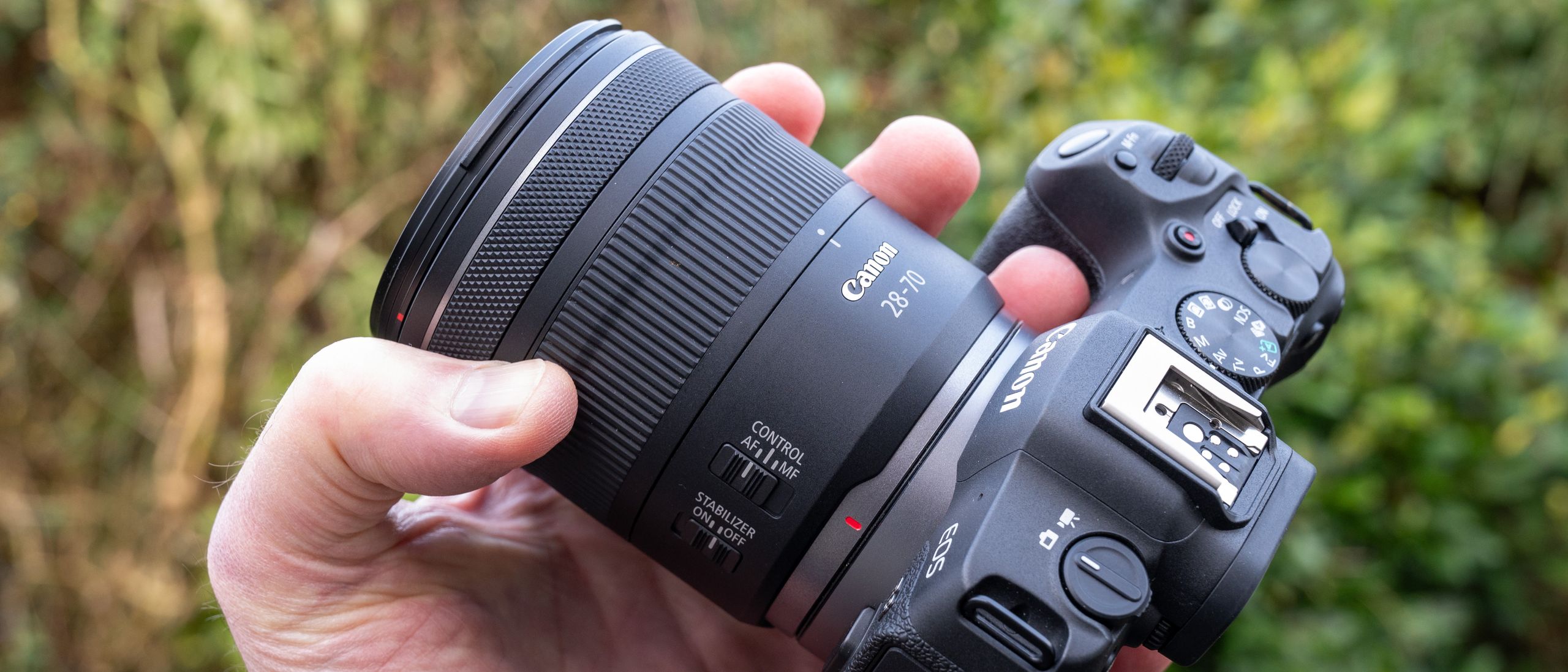 Canon RF 28-70mm f/2.8 IS STM review: a 'trinity' standard zoom