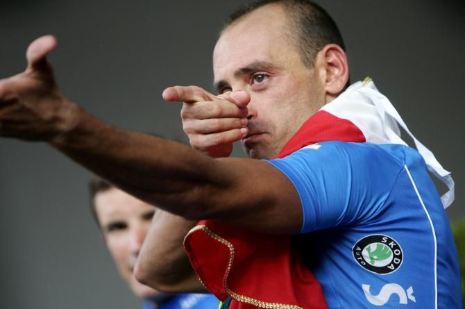 Paolo Bettini (Italy) takes aim at his critics after winning the 2007 Worlds in Stuttgart