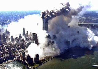 dust plume from WTC