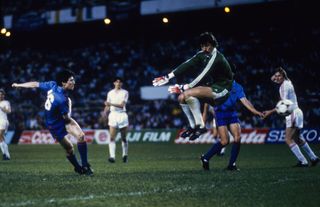 Barcelona's Pichi Alonso scores a goal in the 1986 European Cup final against Steaua Bucharest, but his effort is disallowed.