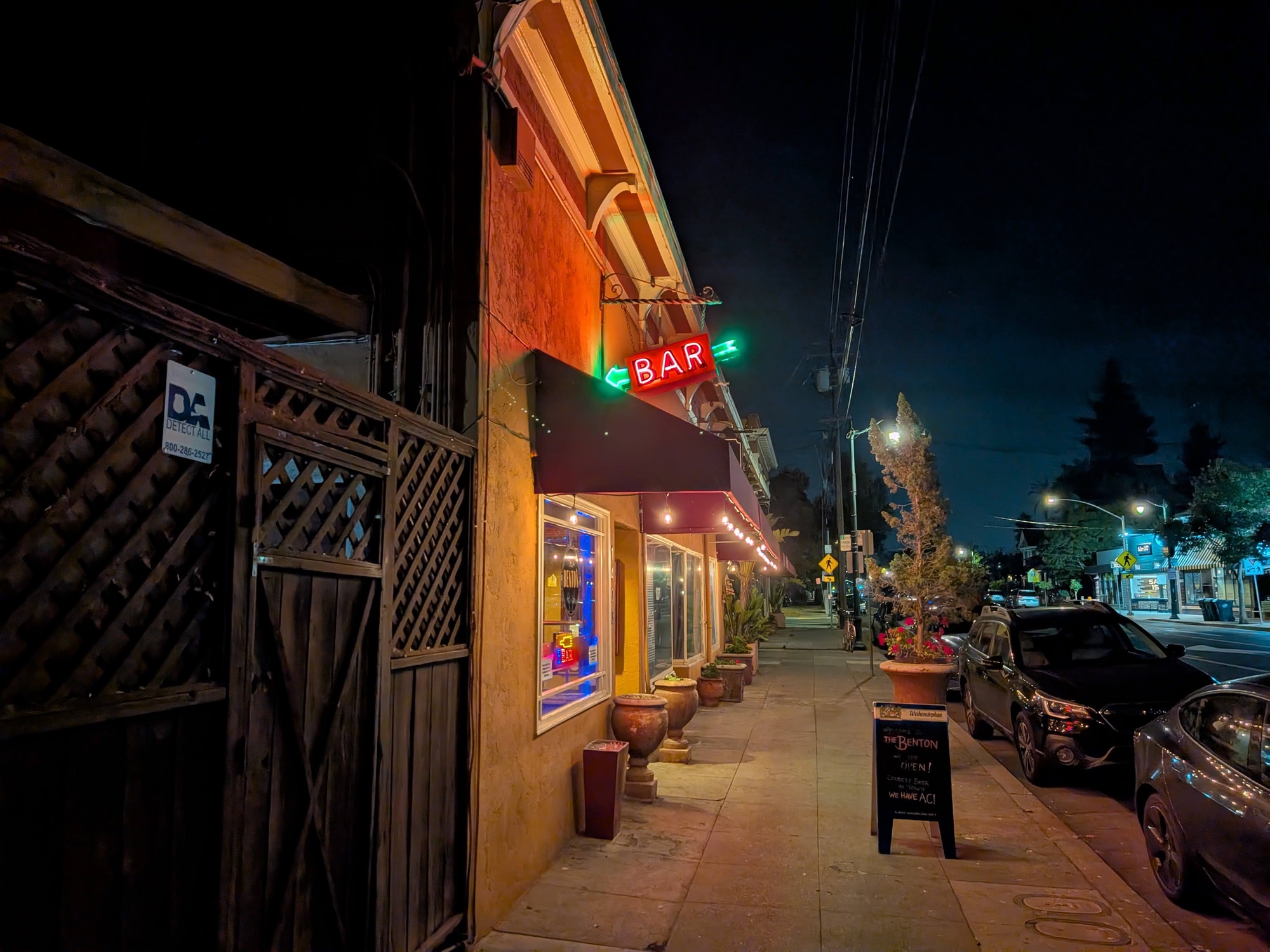 photo outside a bar at night captured by Pixel 9 pro