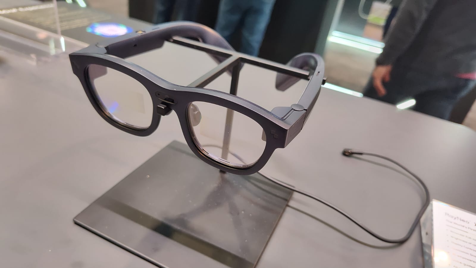 TCL RayNeo X2 Lite en CES 2024