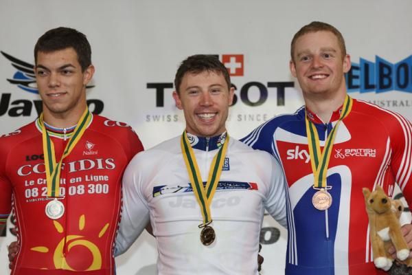 Men's sprint podium: Kevin Sireau (2nd, Cofidis), Shane Perkins (1st, Jayco) and Matt Crampton (3rd, Team GB)