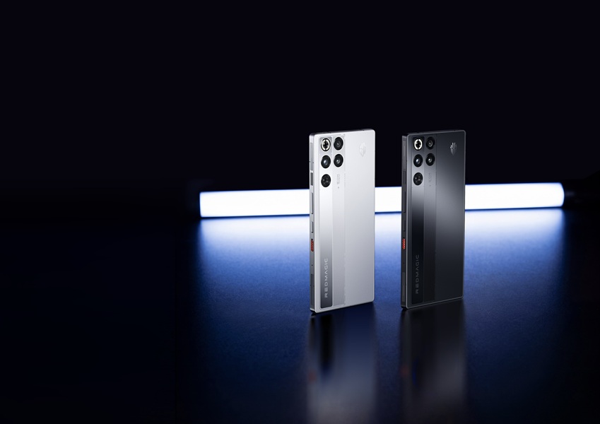 RedMagic launches the 11S Pro series in white and black for the base model.