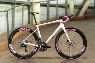 Enve Fray with some special Giro d'Italia decals to celebrate Pogacar's win