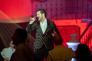 Shayne Ward crooning on the cruise as Jack.